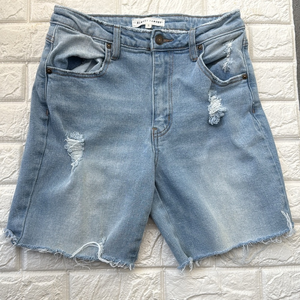 Almost Famous Bermuda jeans cut-offs Shorts